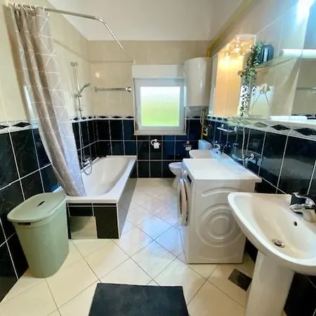 Two Bedroom Floor With Balcony * Pola
