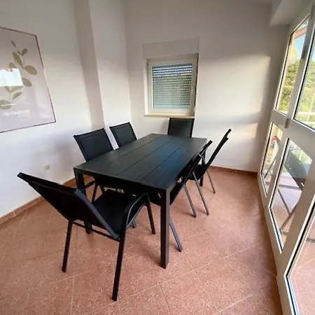 Appartamento Two Bedroom Floor With Balcony Pola